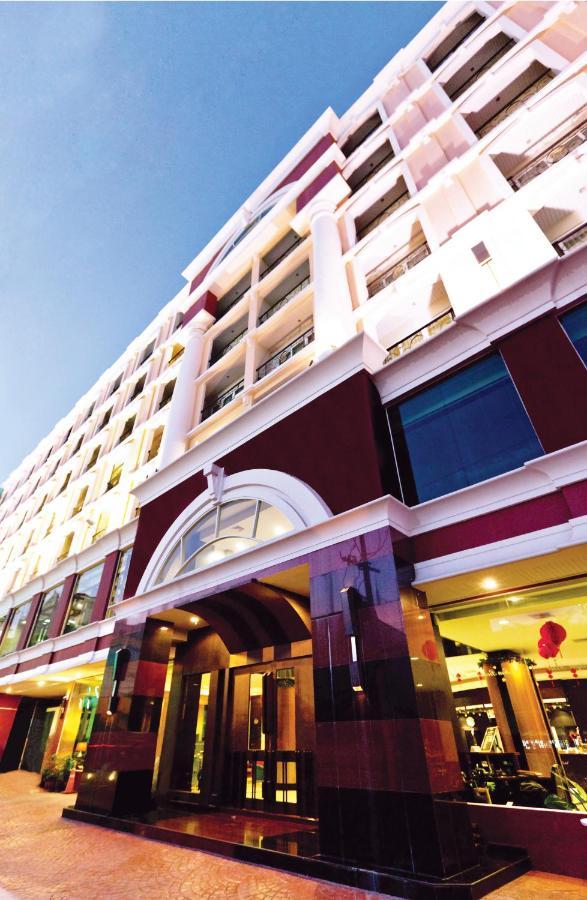 Intimate Hotel Pattaya - Sha Extra Plus Exterior foto